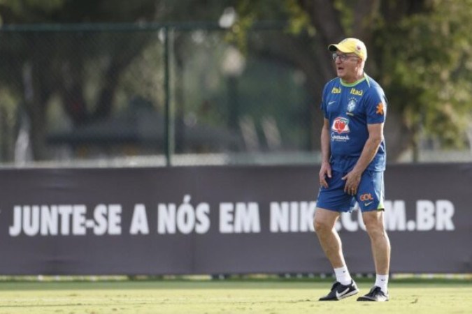 Dorival durante treino da Seleção -  (crédito: Foto: Rafael Ribeiro/CBF)