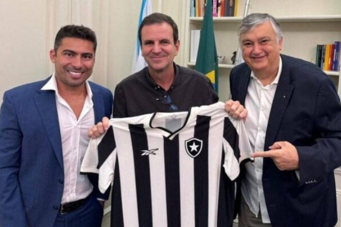 Botafogo se reúne com Eduardo Paes no Rio de Janeiro -  (crédito: Foto: Divulgação/BFR)