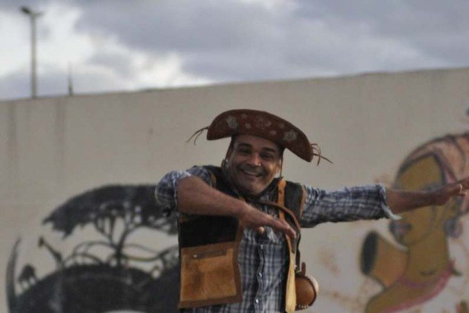  21/06/2024. Crédito: Minervino Júnior/CB/D.A Press. Brasil.  Brasilia - DF.  Quadrilha junina se Bobiá agente Pimba. Gilberto Criador da Arriuna.