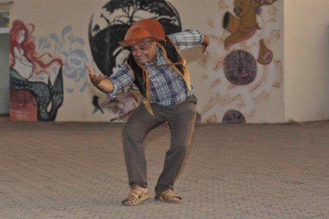  21/06/2024. Crédito: Minervino Júnior/CB/D.A Press. Brasil.  Brasilia - DF.  Quadrilha junina se Bobiá agente Pimba. Gilberto Criador da Arriuna.