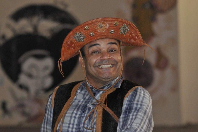  21/06/2024. Crédito: Minervino Júnior/CB/D.A Press. Brasil.  Brasilia - DF.  Quadrilha junina se Bobiá agente Pimba. Gilberto Criador da Arriuna.