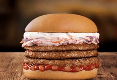 Hambúrguer presente no cardápio do Giraffas -  (crédito: Divulgação/Giraffas) -Hambúrguer presente no cardápio do Giraffas -  (crédito: Divulgação/Giraffas)