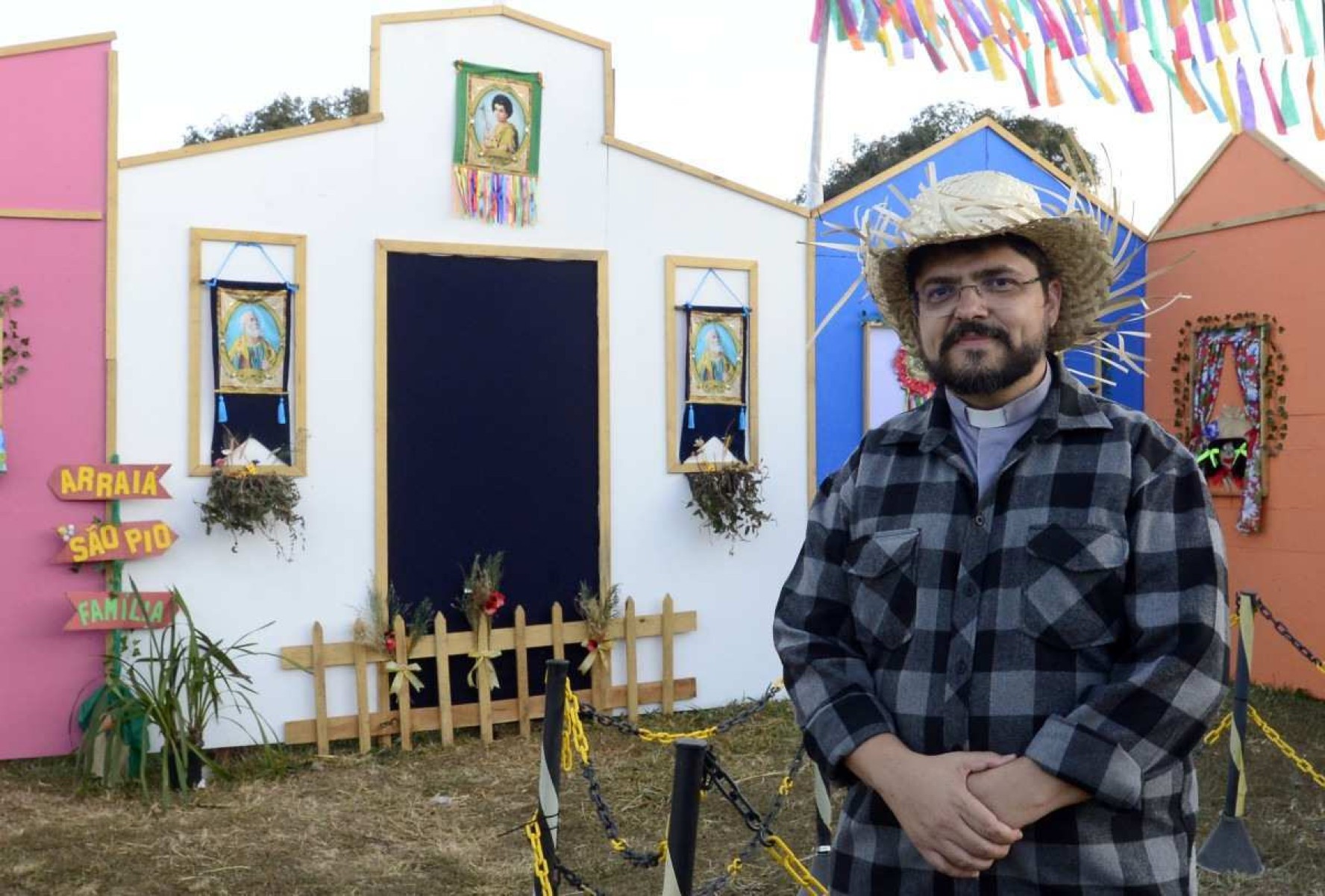 Padre Fernando Alves diz que as festas juninas promovem a união da comunidade