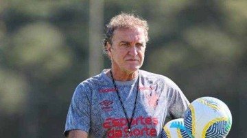 Cuca deixou o comando do Athletico após sequência ruim de resultados -  (crédito: José Tramontin/Athletico-PR)