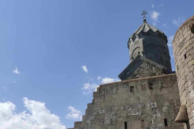 Cúpulas das igrejas da Santa Virgem e de São Pedro e São Paulo 