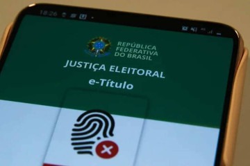 e-Título pode ser usado como documento de identificação para votar, desde que contenha fotografia -  (crédito: Marcello Casal Jr./Agência Brasil)