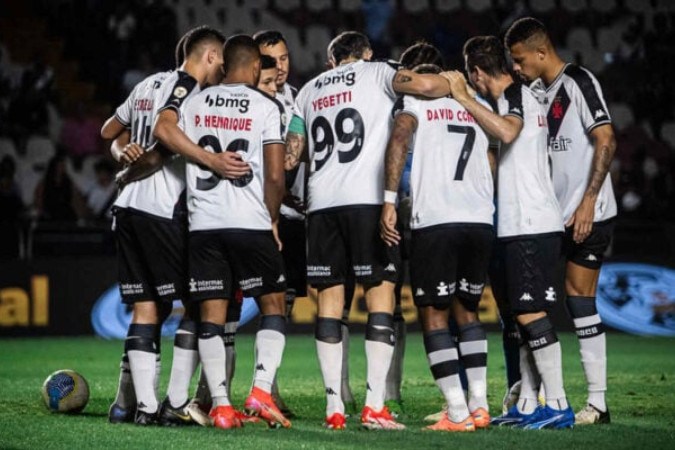 Vasco relaciona 24 jogadores para enfrentar o Bahia, em Salvador -  (crédito: Foto: Leandro Amorim/Vasco)