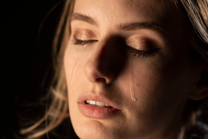 As lágrimas são responsáveis por proteger os olhos de bactérias e poeira (Imagem: Chris Harwood | Shutterstock) -  (crédito: EdiCase - Geral)