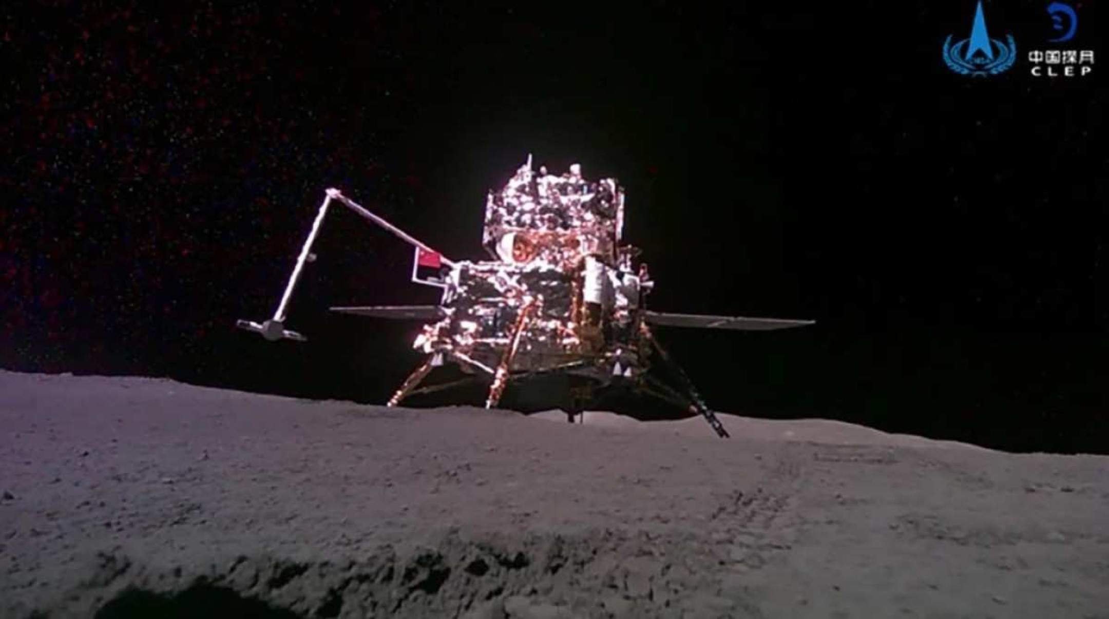 Sonda chinesa com amostras da Lua retorna a Terra Sonda chinesa com amostras da Lua retorna a Terra