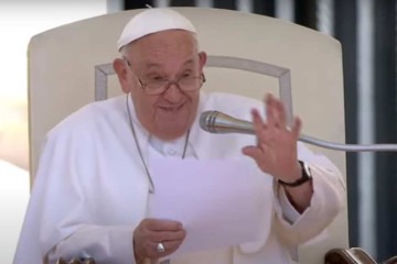 Papa Francisco está resfriado e fará transmissão on-line neste domingo (22/12) -  (crédito: Reprodução Vatican News)