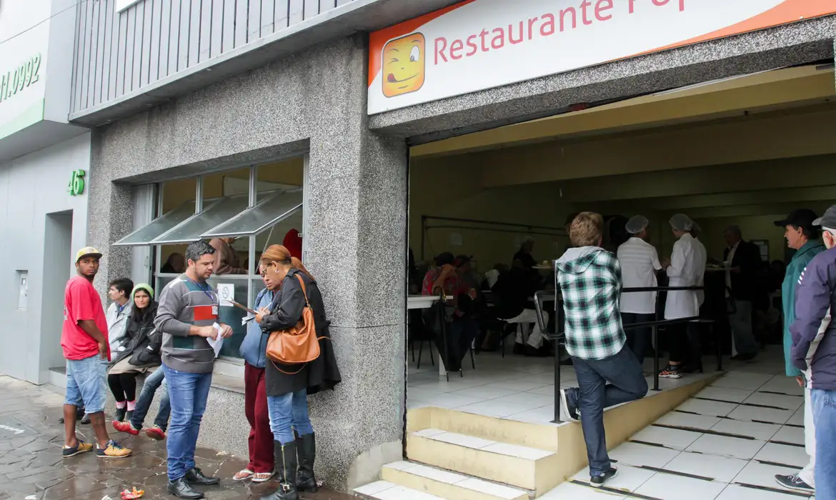 Restaurante popular do centro de Porto Alegre reabre amanhã -  (crédito: EBC)