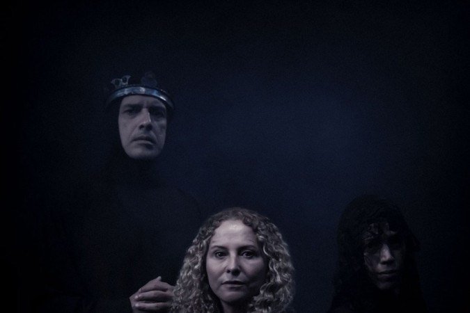 Peça Agora Inês é morta, com Adriana Nunes, Rosanne Viegas e André Deca