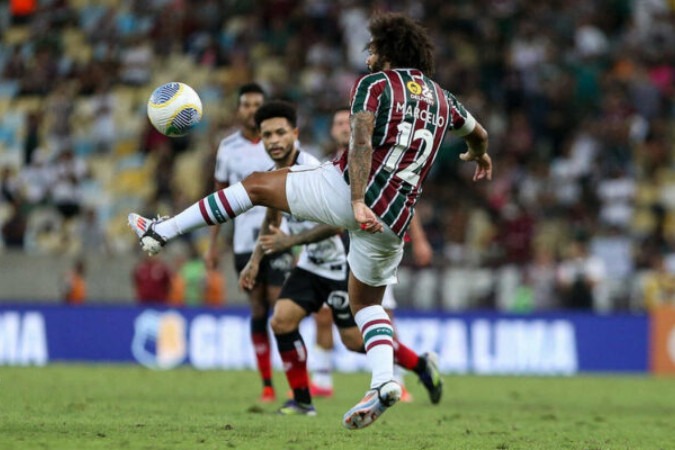 Alexsander é mais um entre tantos desfalques no Fluminense -  (crédito: Foto: LUCAS MERÇON / FLUMINENSE FC)