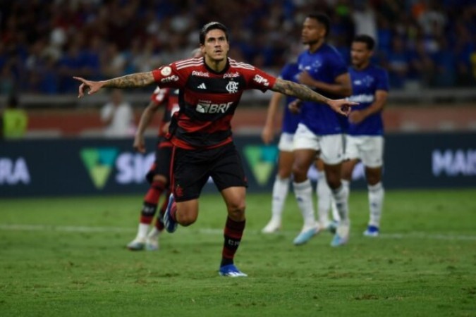 Flamengo não perde para o Cruzeiro no Brasileirão há 11 jogos -  (crédito: Foto: Marcelo Cortes / CRF)