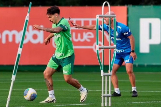 Mauricio em seu primeiro treino no Verdão -  (crédito: Foto: Cesar Greco / Palmeiras)