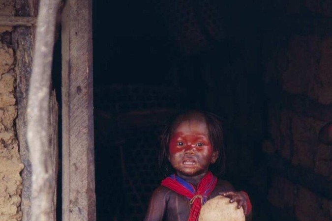 Fotos da fotógrafa Regina Santos na exposição Amazônidas