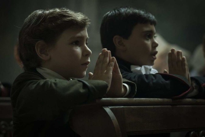  Enea Sala: angelical, em O sequestro do Papa -  (crédito:  Pandora Filmes/Divulgação)