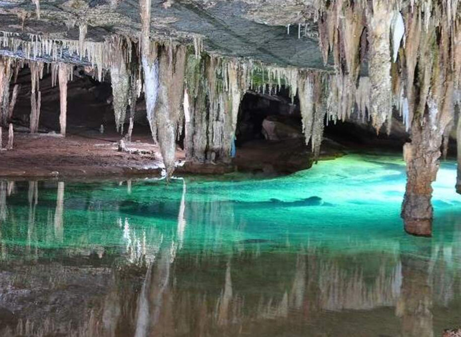Caverna no Parque Estadual da Terra Ronca, em Goiás  -  (crédito: Marcelo Peregrino/ Divulgação MTur)