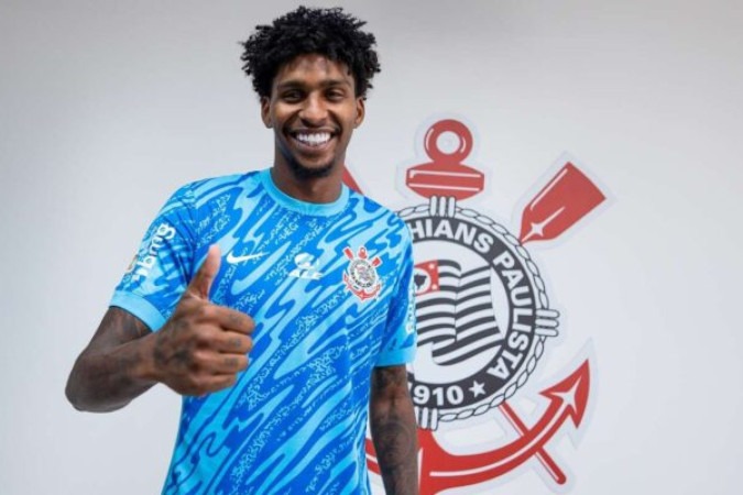 Hugo Souza assinou contrato de empréstimo até o fim do ano com o Corinthians -  (crédito: Raphael Martinez/Agência Corinthians)