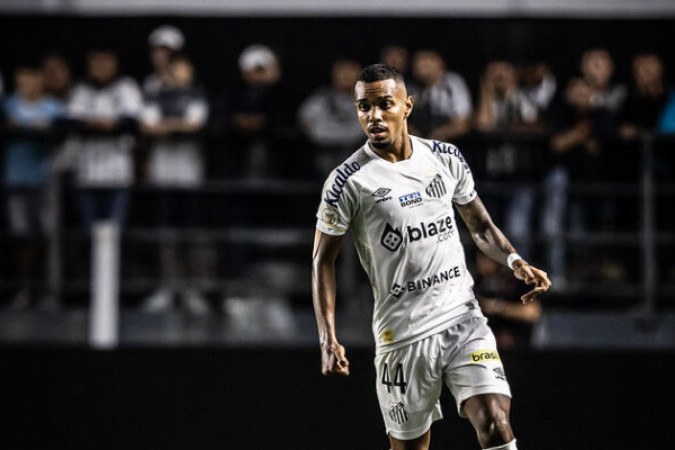 Lucas Pires não ficará no Santos  -  (crédito: Raul Baretta/ Santos FC.)