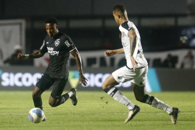  Tche Tche.  Vasco x Botafogo pelo Campeonato Brasileiro no Estadio Sao Januario. 29 de Junho de 2024, Rio de Janeiro, RJ, Brasil. Foto: Vitor Silva/Botafogo. .Imagem protegida pela Lei do Direito Autoral N.. 9.610, DE 19 DE FEVEREIRO DE 1998. Sendo proibido qualquer uso comercial, remunerado e manipulacao/alteracao da obra..
     -  (crédito:  Vitor_Silva)