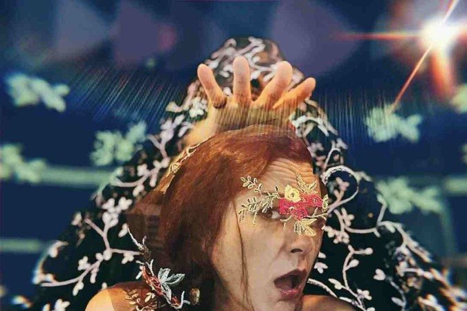 T.R.I.N.T.A
Direção: André Amaro. Com  Vanessa di Farias, Raquel Aló e Claudio Lago.
