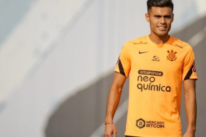 Gabriel Milito deseja contar com o volante Fausto Vera em seu elenco  -  (crédito: Foto: Rodrigo Coca/Corinthians)