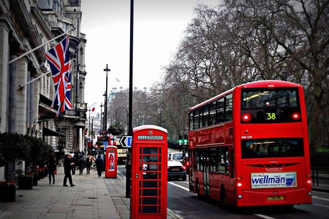 A polícia britânica busca nesta quinta-feira (11) um homem que foi visto perto da ponte de Bristo -  (crédito: paulohabreuf no Pexels)