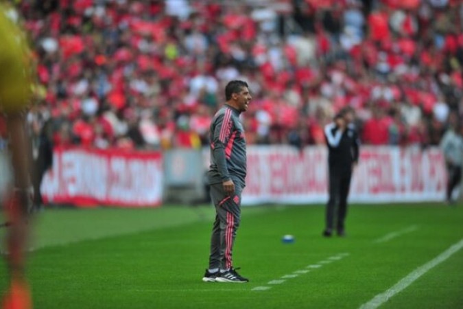 Sidnei Lobo é o auxiliar técnico de Mano Menezes  -  (crédito: - Foto: Ricardo Duarte/Internacional)