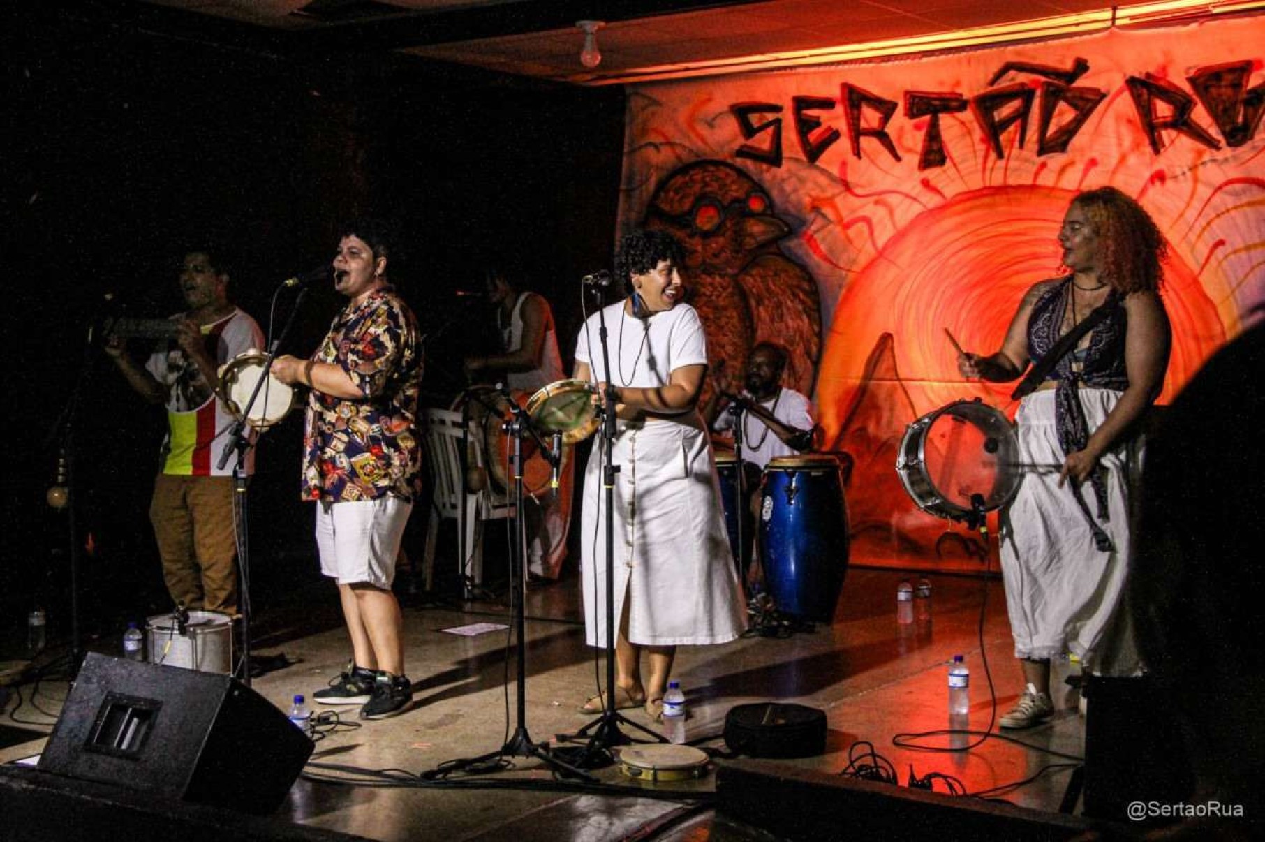 Sarau Sertão Rua celebra cultura nordestina com música e poesia no Gama