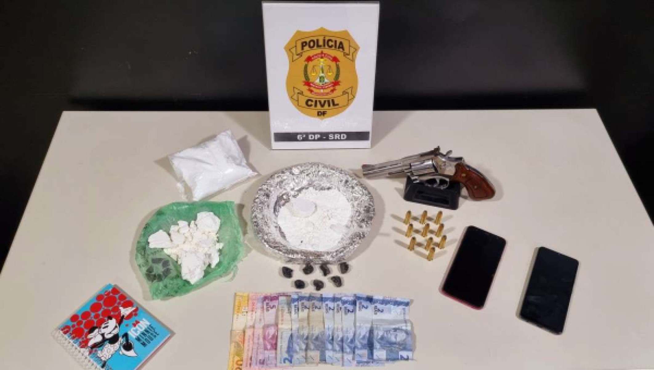 Homem é preso por tráfico de cocaína no Condomínio Del Lago