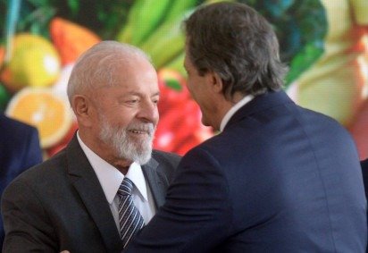 Lula quer Haddad na disputa ao governo de São Paulo, mas ministro resiste a se lançar candidato -  (crédito:  Ed Alves/CB/DA.Press) -Lula quer Haddad na disputa ao governo de São Paulo, mas ministro resiste a se lançar candidato -  (crédito:  Ed Alves/CB/DA.Press)