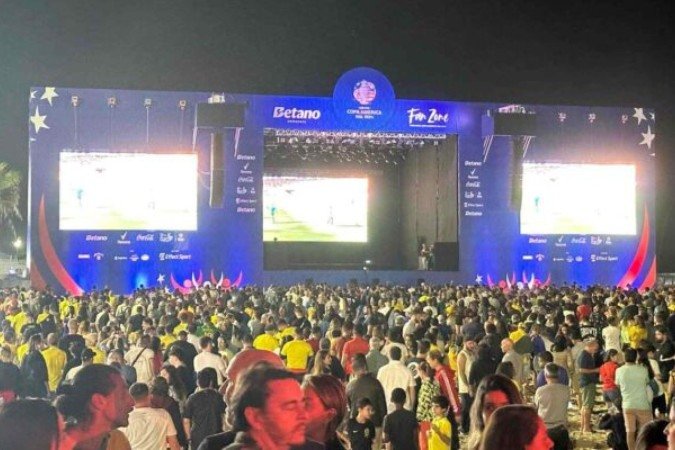 Praia de Copacabana recebe Fan Zone -  (crédito: Foto: Lucas Bayer/Jogada10)