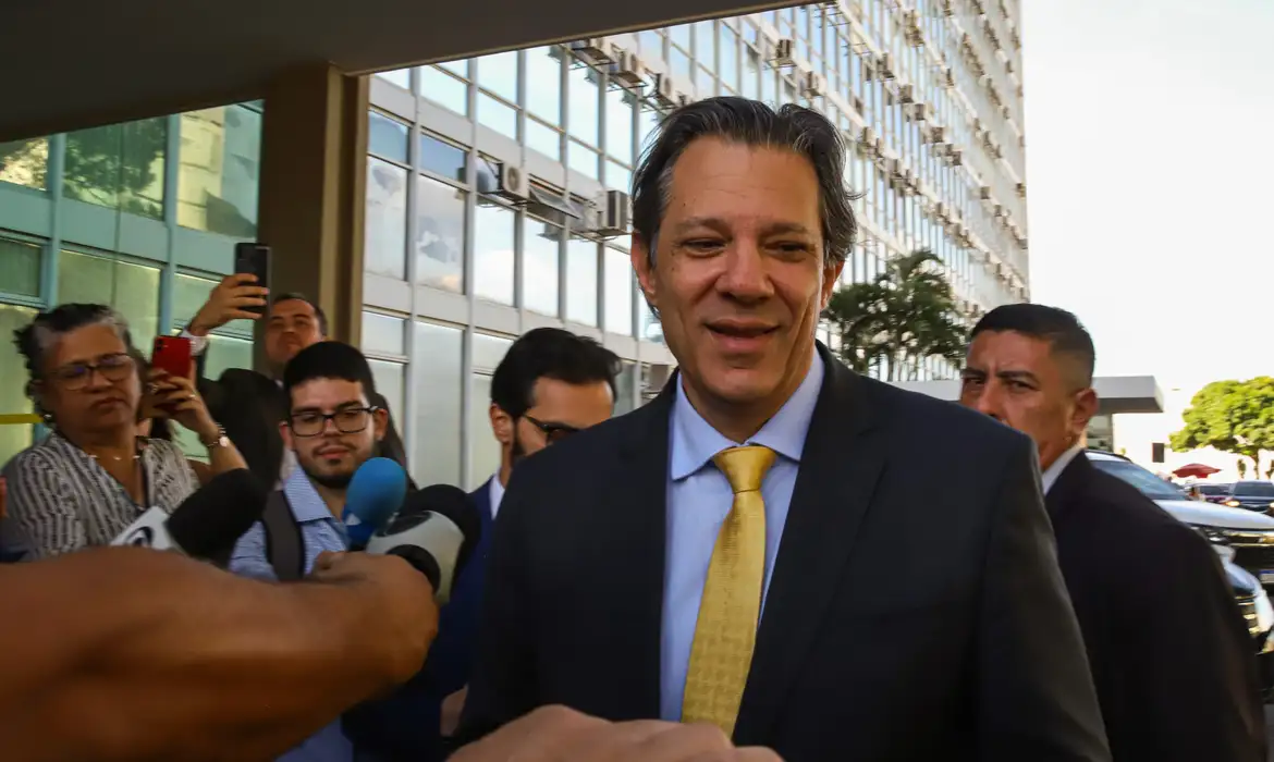 Haddad quer conluir PL de dívidas dos estados antes do recesso -  (crédito: EBC)