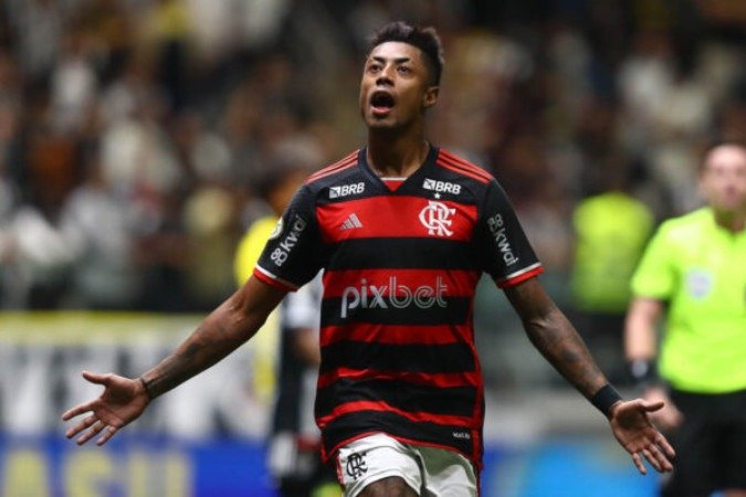 Bruno Henrique fez dois gols na vitória do Flamengo por 4 a 2 sobre o Atlético-MG - (crédito: Foto: Gilvan de Souza/Flamengo) Bruno Henrique fez dois gols na vitória do Flamengo por 4 a 2 sobre o Atlético-MG - (crédito: Foto: Gilvan de Souza/Flamengo)