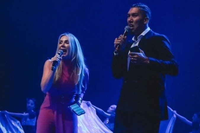 Agora pastor, Firmino coloca mansão à venda em Liverpool, na Inglaterra - (crédito: Foto: Instagram @roberto_firmino) Agora pastor, Firmino coloca mansão à venda em Liverpool, na Inglaterra - (crédito: Foto: Instagram @roberto_firmino)