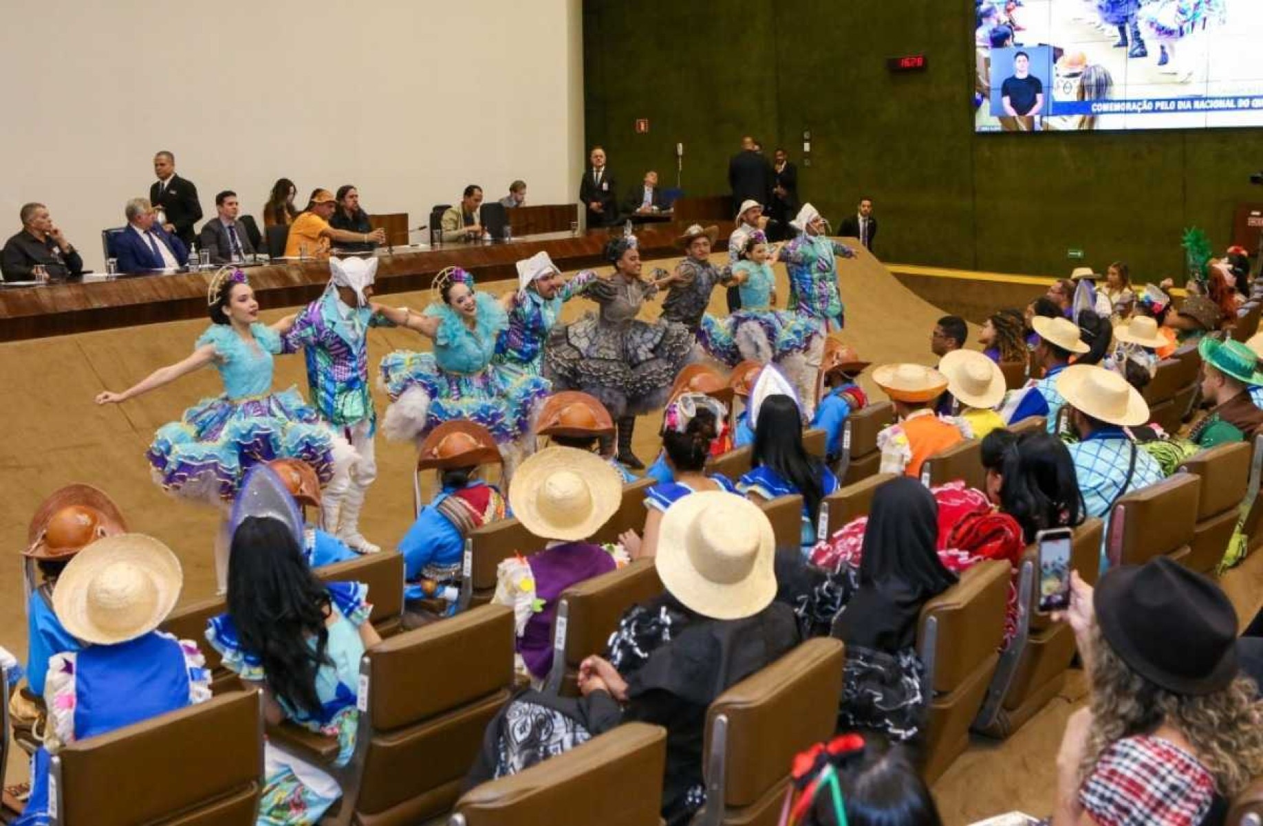 Quadrilhas juninas são homenageadas em solenidade no Senado Federal 