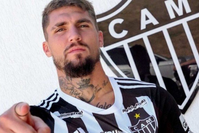 Lyanco assinou contrato até dezembro de 2028 - (crédito: Foto: Paulo Henrique França/Galo) Lyanco assinou contrato até dezembro de 2028 - (crédito: Foto: Paulo Henrique França/Galo)