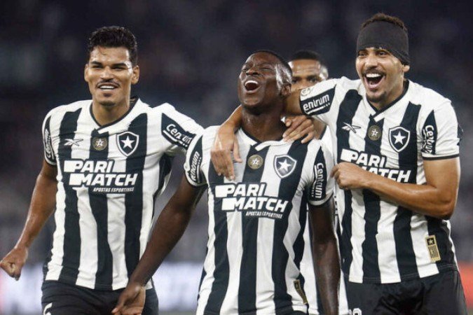 Jogadores do Botafogo faz a festa no Nilton Santos -  (crédito: Foto: Vítor Silva/Botafogo)