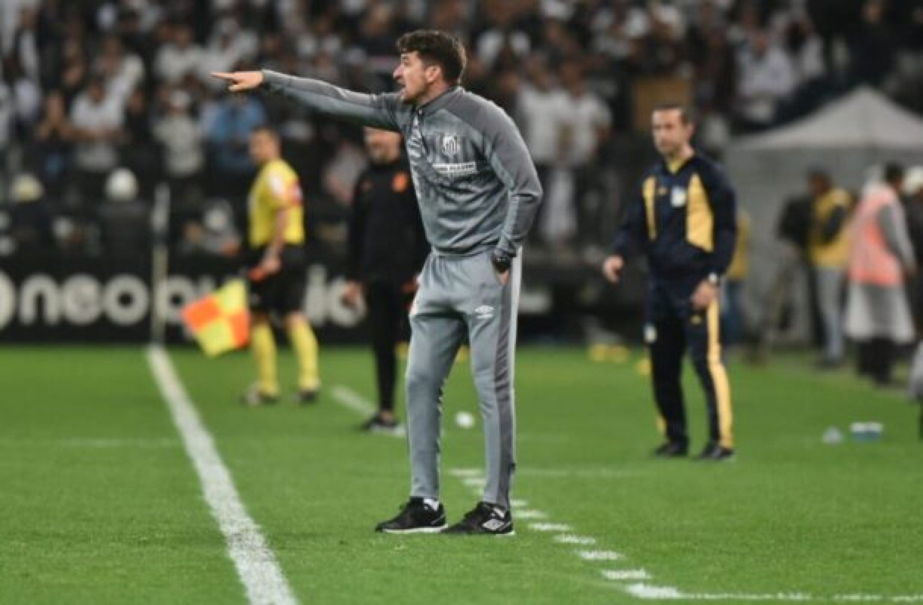Santos sofre novo transfer ban na Fifa e fica proibido de inscrever jogadores