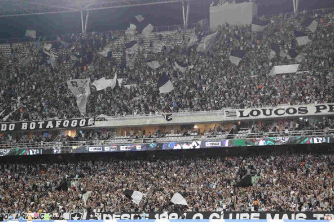 Torcida do Botafogo fez uma linda festa no Colosso do Subúrbio  -  (crédito: Foto: Vitor Silva/Botafogo)