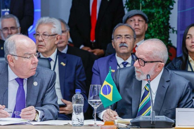 Chanceler Mauro Vieira e presidente Lula. -  (crédito: Ricardo Stuckert/PR)
