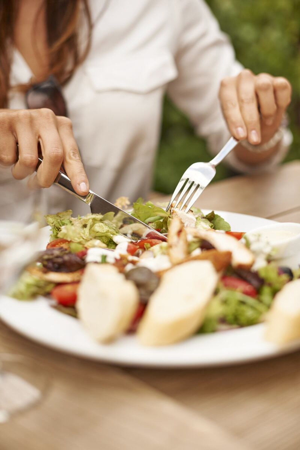 Os alimentos que ajudam a controlar o colesterol