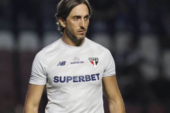 Luis Zubeldía acumula números positivos no comando do São Paulo - (crédito: Foto: Rubens Chiri/Saopaulofc.net) Luis Zubeldía acumula números positivos no comando do São Paulo - (crédito: Foto: Rubens Chiri/Saopaulofc.net)
