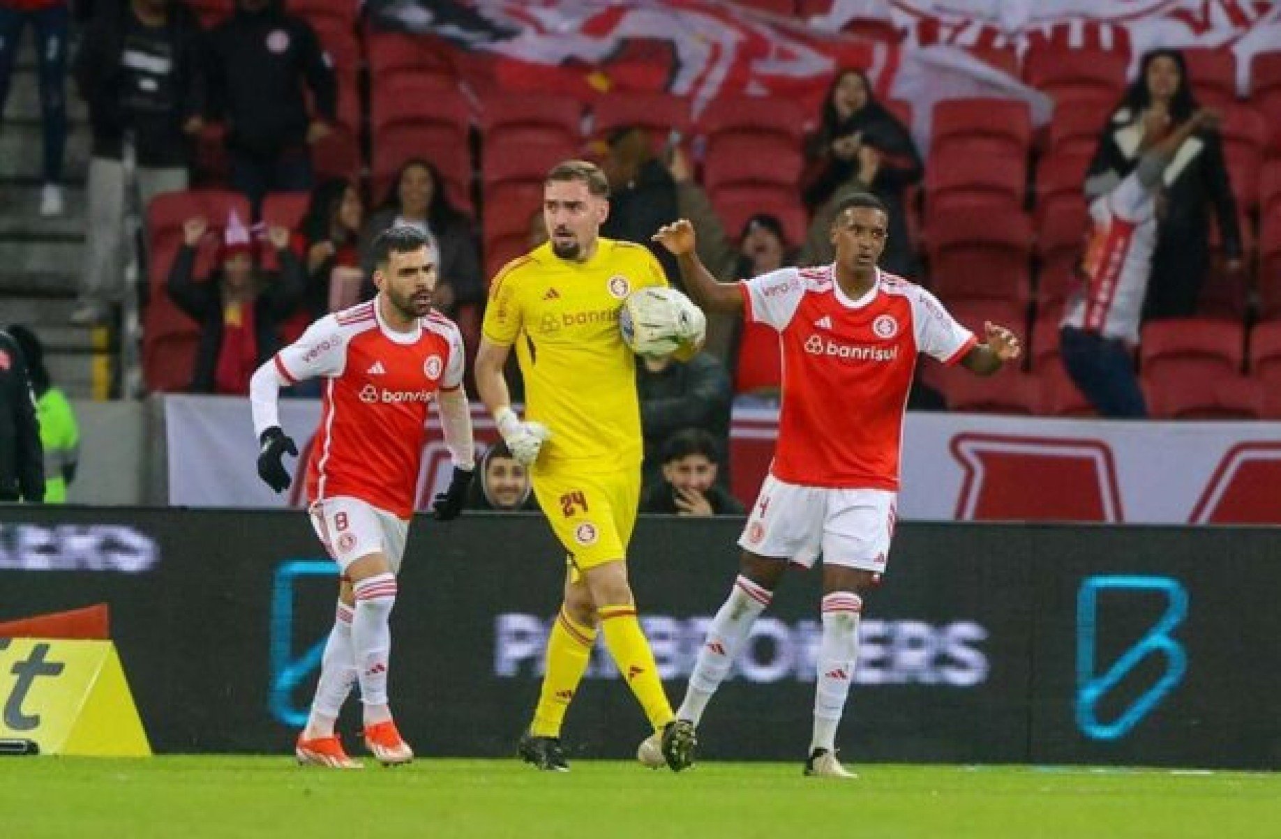 Anthoni admite erros e pede ‘mais vontade’ ao Internacional