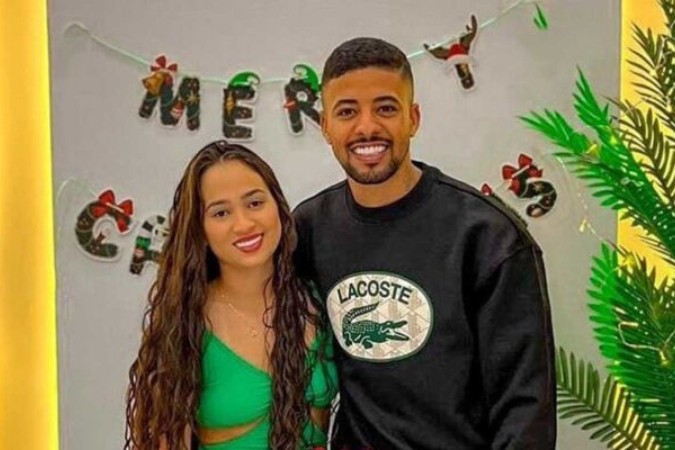 Paulinho Paula e a esposa durante a comemoração do Natal -  (crédito: Foto: Reprodução/Instagram)