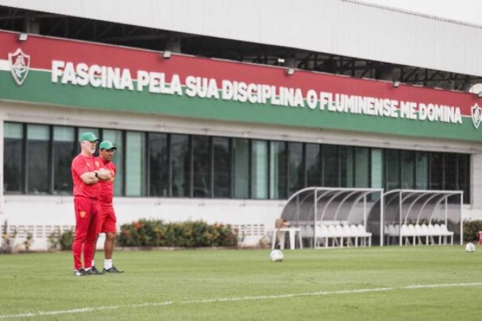  Rio de Janeiro, Brasil - 06/07/2024  - CT Carlos Castilho -   .Fluminense treina esta manh.. no CTCC..FOTO: LUCAS MER..ON / FLUMINENSE F.C....IMPORTANTE: Imagem destinada a uso institucional e divulga....o, seu.uso comercial est.. vetado incondicionalmente por seu autor e o.Fluminense Football Club... obrigat..rio mencionar o nome do autor ou.usar a imagem....IMPORTANT: Image intended for institutional use and distribution..Commercial use is prohibited unconditionally by its author and.Fluminense Football Club. It is mandatory to mention the name of the.author or use the image....IMPORTANTE: Im..gen para uso solamente institucional y distribuici..n. El.uso comercial es prohibido por su autor y por el Fluminense FootballClub. ...s mandat..rio mencionar el nombre del autor ao usar el im..gen.
     -  (crédito:  Lucas Mercon)