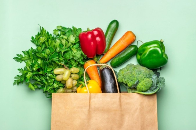 Evitar o desperdício de alimentos é uma atitude sustentável (Imagem: Marina Rich | Shutterstock) -  (crédito: EdiCase)