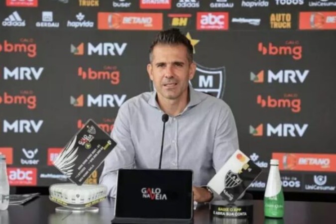 Victor Bagy revelou único pedido de Milito  -  (crédito: Foto Pedro Souza/Atlético)