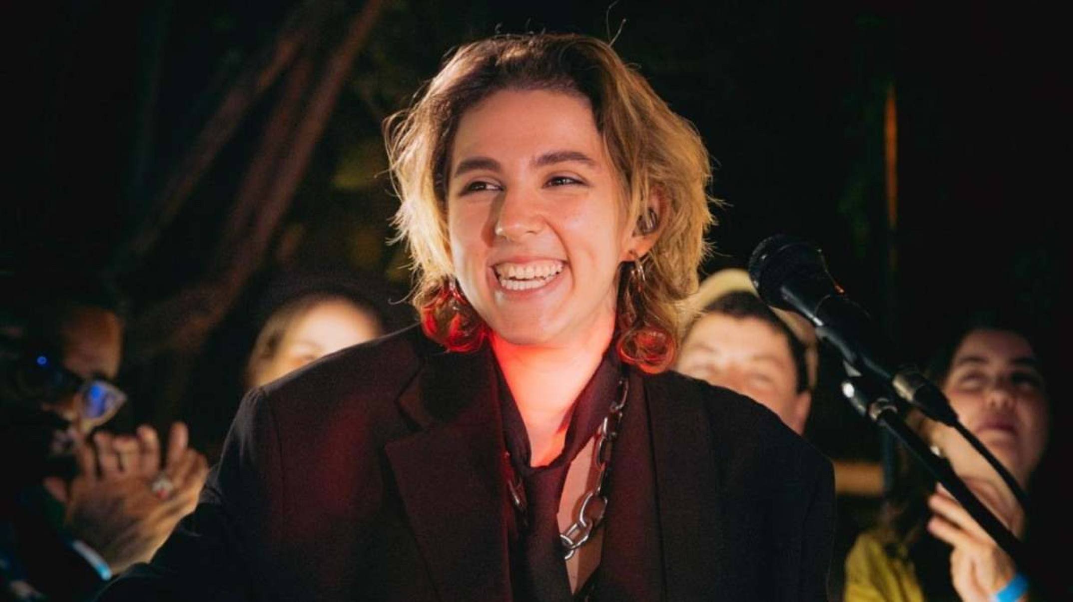 A brasiliense Hellen se apresenta no festival Coma pela segunda vez A brasiliense Hellen se apresenta no festival Coma pela segunda vez